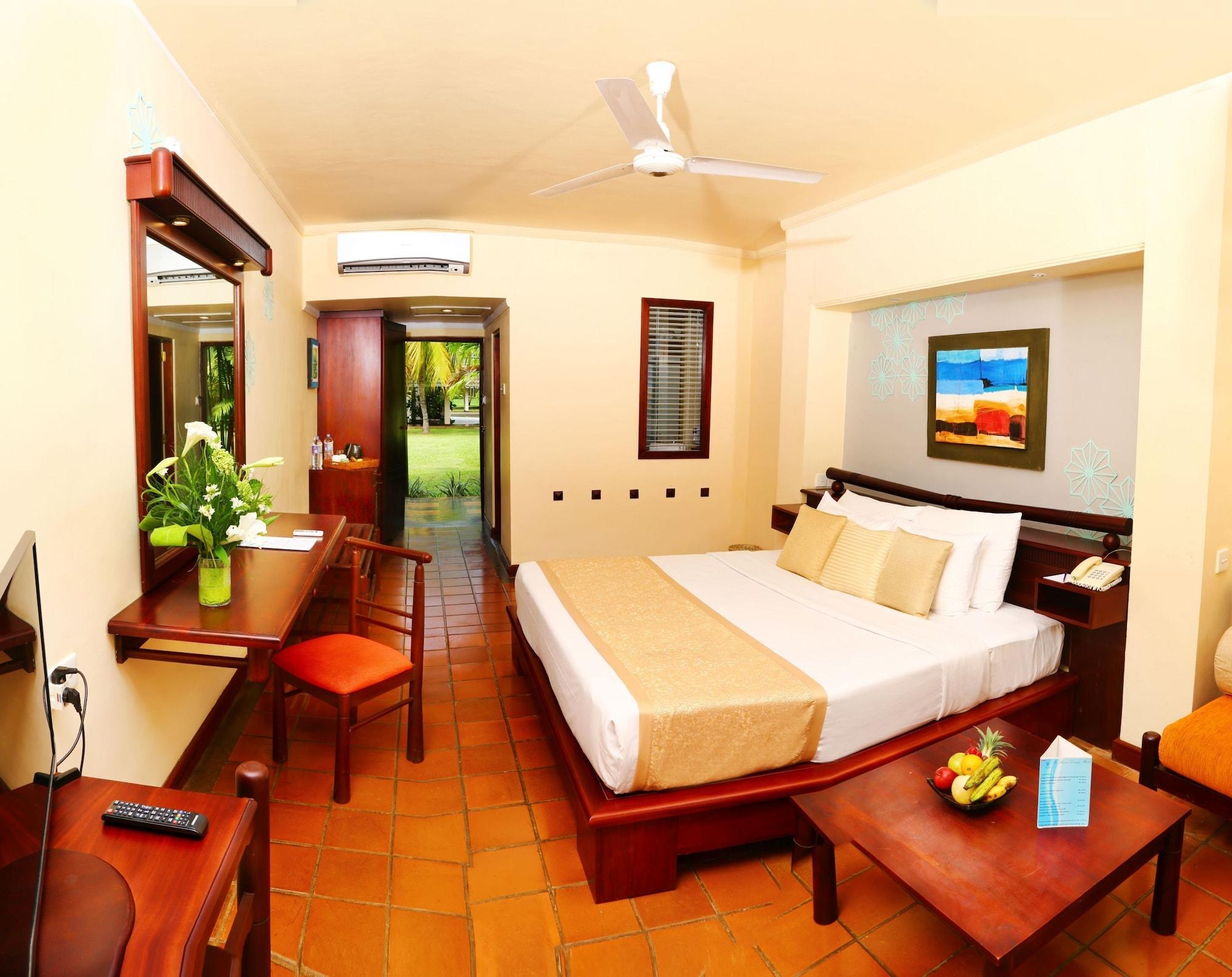 Hotel The Palms Beruwala Esterno foto